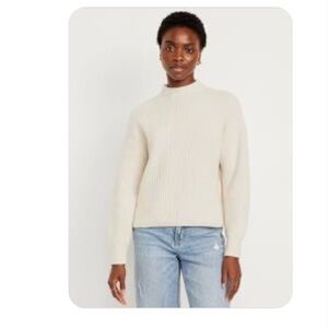 OLD NAVY WOMEN SWEATER